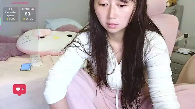 Snapshot of Diva_VVN chatting on 21, 4, 2026 Diva VVN online show from 21, 4, 2026
