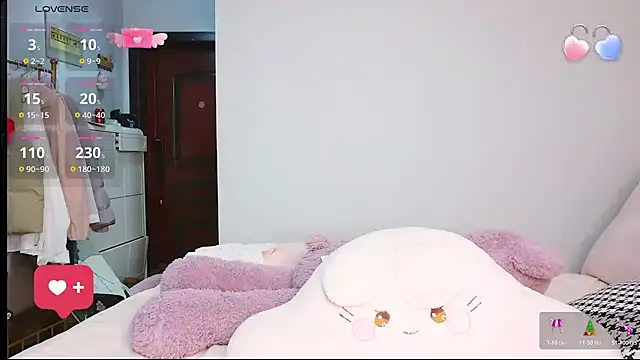 Snapshot of Diva_VVN chatting on 18, 5, 2026 Diva VVN online show from 18, 5, 2026