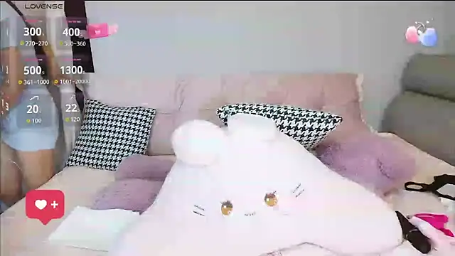 Snapshot of Diva_VVN chatting on 29, 5, 2026 Diva VVN online show from 29, 5, 2026