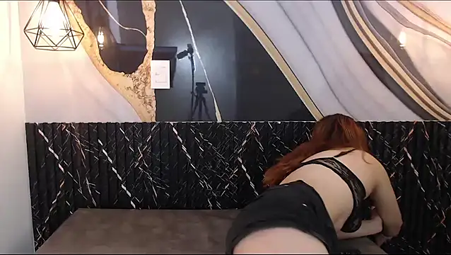 Snapshot of PilarArias chatting on 22, 11, 2025 PilarArias online show from 22, 11, 2025