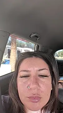 Snapshot of totts_ chatting on 5, 11, 2025 totts online show from 5, 11, 2025