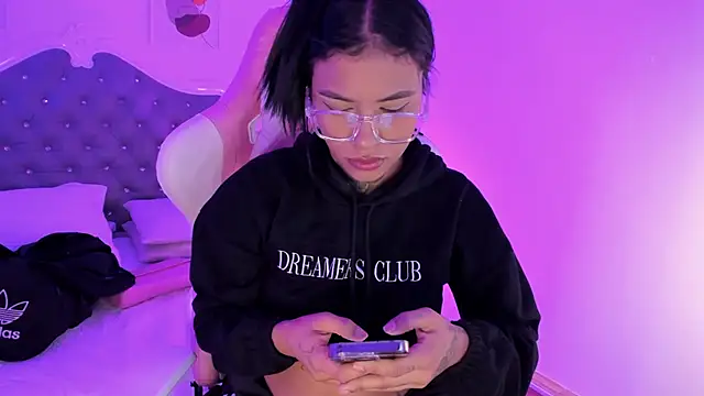  Sharloth  online show from 22, 9, 2025