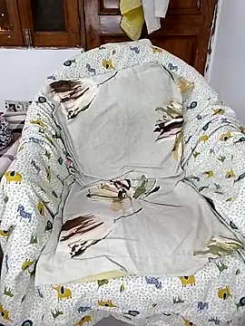 miss raavy online show from 1, 4, 2026