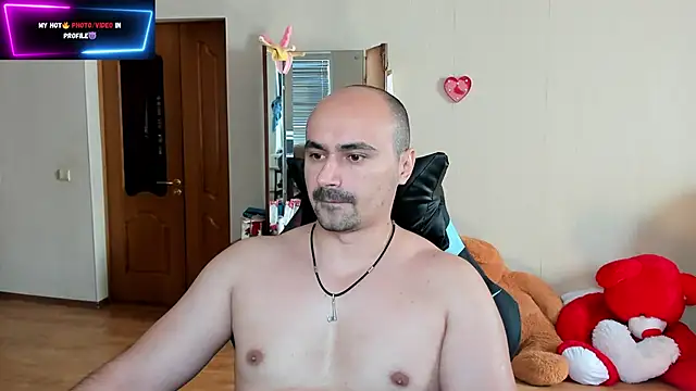 Snapshot of Gri_SH chatting on 12, 9, 2025 Gri SH online show from 12, 9, 2025