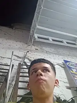 Snapshot of Daniel97Quintero chatting on 3, 3, 2026 Daniel97Quintero online show from 3, 3, 2026