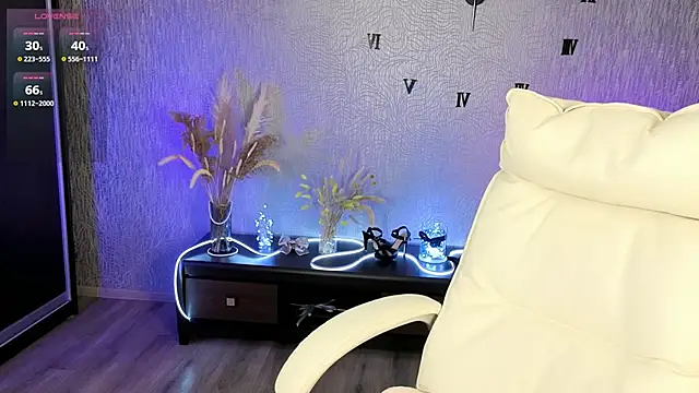 NikkiiStill online show from 27, 11, 2025