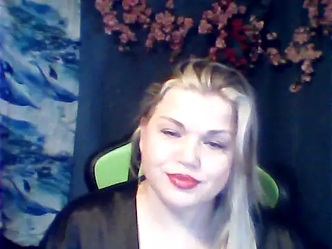 Nayvessa online show from 3, 11, 2025