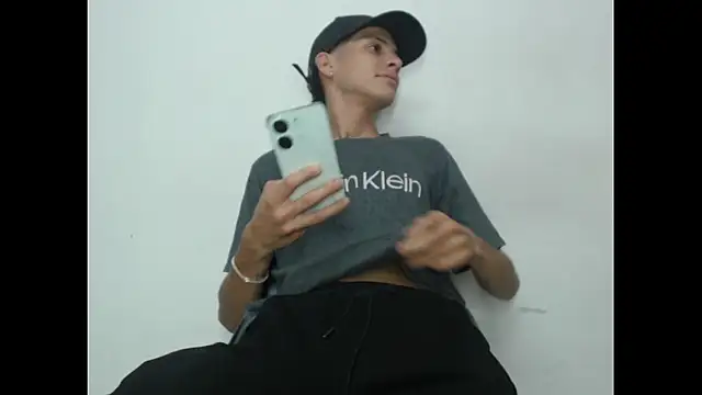sam hottt online show from 18, 10, 2025