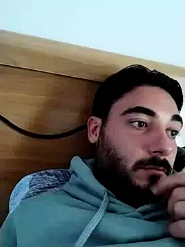 Snapshot of axsimil chatting on 5, 10, 2025 axsimil online show from 5, 10, 2025