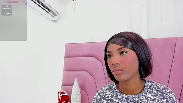 MarianRosse online show from 26, 11, 2025