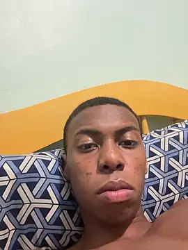 Snapshot of bb_bigblack chatting on 5, 10, 2025 bb bigblack online show from 5, 10, 2025