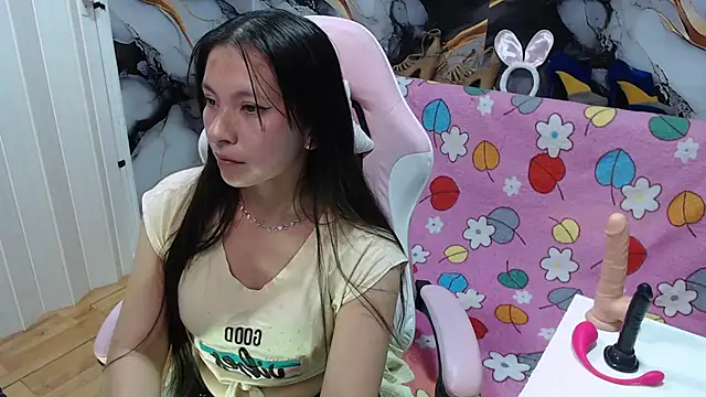 mia wetts online show from 3, 10, 2025