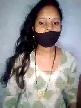 Snapshot of Komal-Rajput chatting on 3, 10, 2025 Komal-Rajput online show from 3, 10, 2025