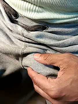 Gallo001 online show from 25, 11, 2025