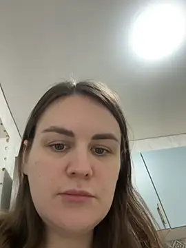 Risky-Flower online show from 28, 9, 2025