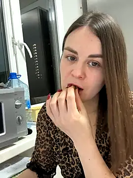 Risky-Flower online show from 2, 10, 2025