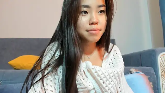 Snapshot of Ayumi_rin chatting on 15, 10, 2025 Ayumi rin online show from 15, 10, 2025