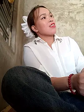 Snapshot of keobong-00 chatting on 10, 10, 2025 keobong-00 online show from 10, 10, 2025