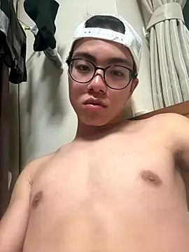 Snapshot of gagsjj chatting on 12, 9, 2025 gagsjj online show from 12, 9, 2025