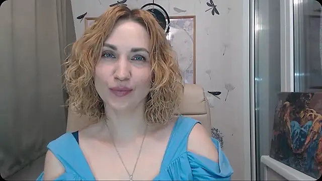 Snapshot of KatrinAlluring chatting on 16, 1, 2026 KatrinAlluring online show from 16, 1, 2026