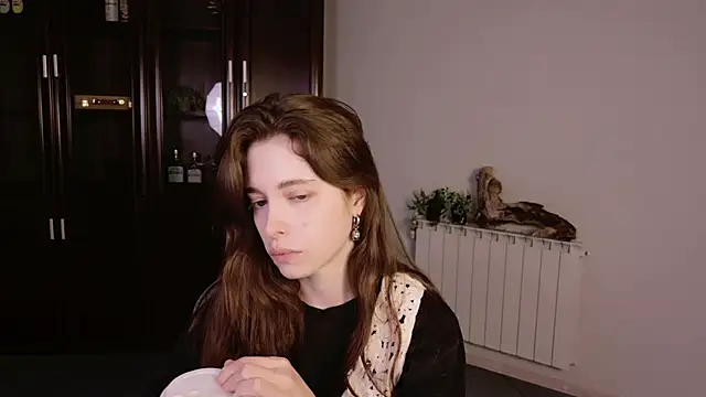 Yoka paradoXXX online show from 22, 11, 2025