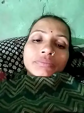 KIRTI12 HOT online show from 2, 12, 2025