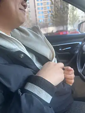 Fengbaby-555 online show from 2, 12, 2025