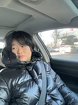 Fengbaby-555 online show from 17, 12, 2025