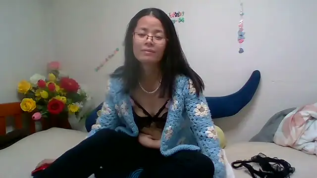 sweethanajapanese online show from 16, 12, 2025