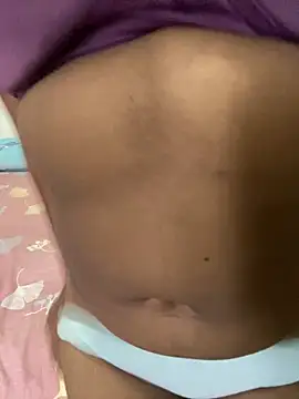 Snapshot of vinushi chatting on 7, 10, 2025 vinushi online show from 7, 10, 2025