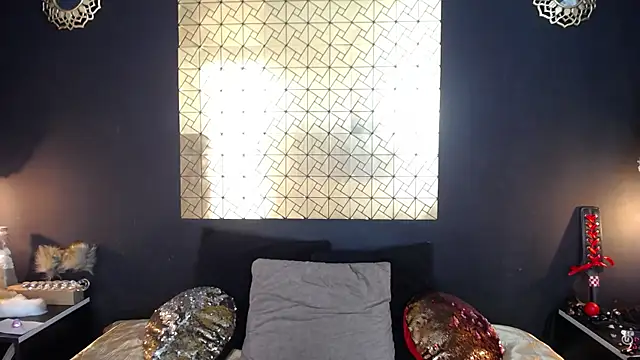 kinky momm online show from 8, 4, 2026