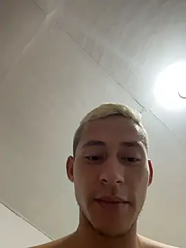 Boy hot- online show from 2, 4, 2026