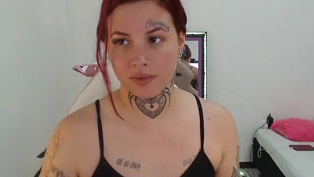 Maddy Vicius19 online show from 6, 10, 2025