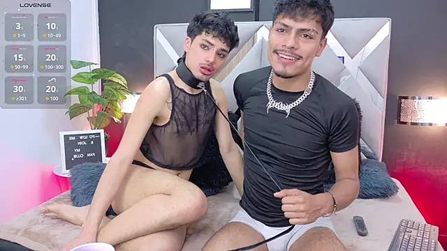 LucayLeo online show from 2, 10, 2025