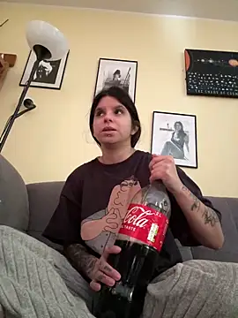 Snapshot of Brutecia2002 chatting on 17, 2, 2026 Brutecia2002 online show from 17, 2, 2026