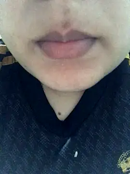 Snapshot of luzmelzinha chatting on 9, 9, 2025 luzmelzinha online show from 9, 9, 2025