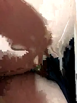 Snapshot of luzmelzinha chatting on 28, 9, 2025 luzmelzinha online show from 28, 9, 2025