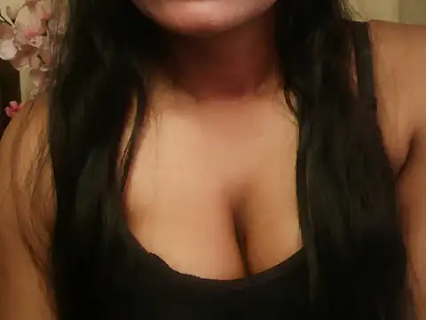 Miss Virgingirl04 online show from 7, 11, 2025