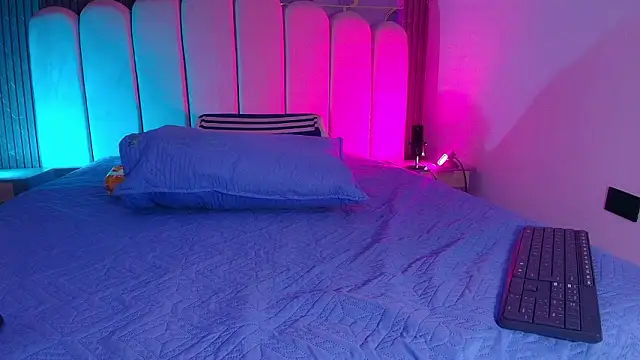 abbyrouss  online show from 20, 2, 2026