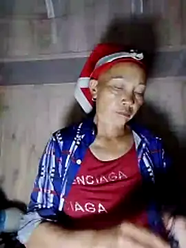 Snapshot of -Xuka-200 chatting on 8, 11, 2025 -Xuka-200 online show from 8, 11, 2025