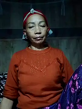 Snapshot of -Xuka-200 chatting on 10, 11, 2025 -Xuka-200 online show from 10, 11, 2025