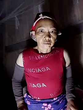 Snapshot of -Xuka-200 chatting on 17, 11, 2025 -Xuka-200 online show from 17, 11, 2025