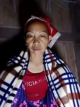 Snapshot of -Xuka-200 chatting on 18, 11, 2025 -Xuka-200 online show from 18, 11, 2025