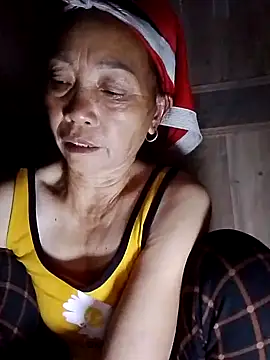 Snapshot of -Xuka-200 chatting on 23, 11, 2025 -Xuka-200 online show from 23, 11, 2025