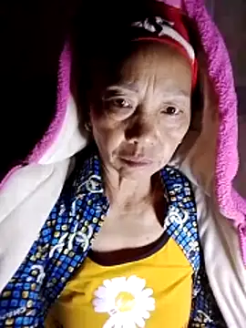 Snapshot of -Xuka-200 chatting on 29, 11, 2025 -Xuka-200 online show from 29, 11, 2025