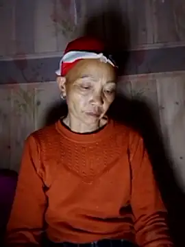 Snapshot of -Xuka-200 chatting on 3, 12, 2025 -Xuka-200 online show from 3, 12, 2025