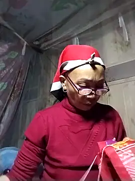 Snapshot of -Xuka-200 chatting on 21, 12, 2025 -Xuka-200 online show from 21, 12, 2025