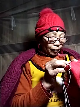 Snapshot of -Xuka-200 chatting on 6, 1, 2026 -Xuka-200 online show from 6, 1, 2026