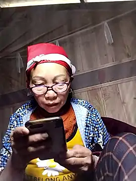 Snapshot of -Xuka-200 chatting on 10, 1, 2026 -Xuka-200 online show from 10, 1, 2026