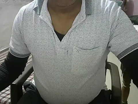 Famit025 online show from 8, 1, 2026